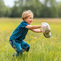 Kinder finkid MAALARI