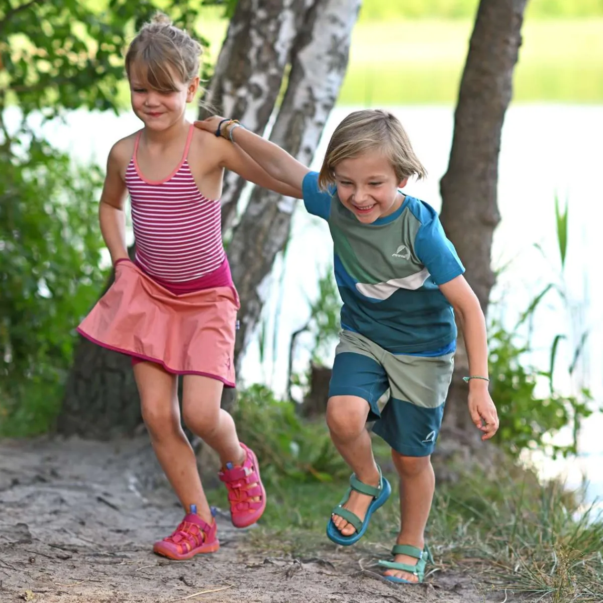 Kinder finkid NAUHA